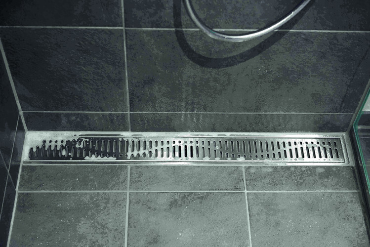 Miljøbilled af ACO gulvafløb, ShowerDrain Wave