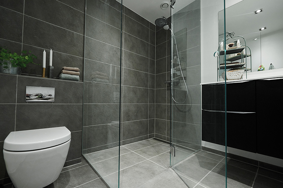 Miljøfoto – badeværelse med ShowerDrain